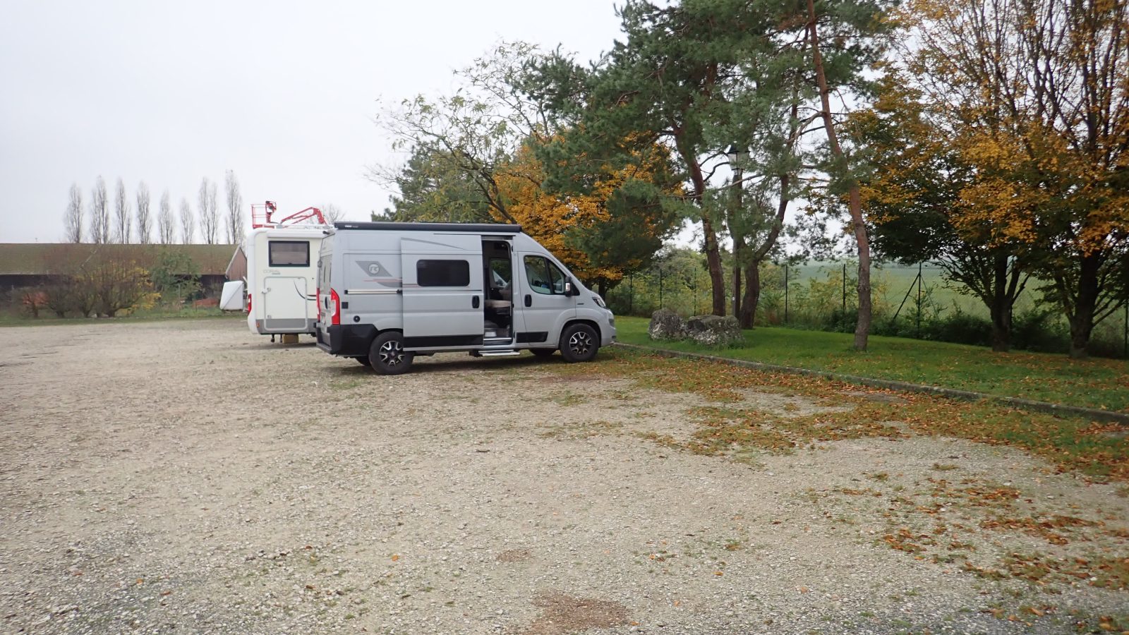 Camper en toute légalité et sécurité en Europe : guide pratique