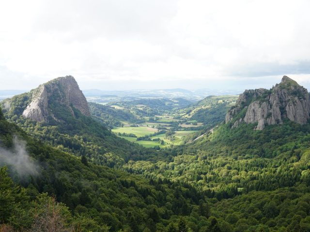 L&rsquo;Auvergne, une destination incontournable pour les voyageurs en van