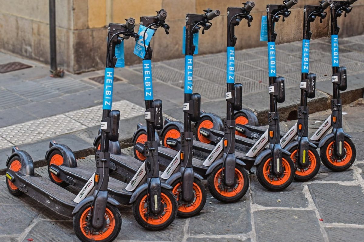 Comparatif trottinette électrique : autonomie et sécurité