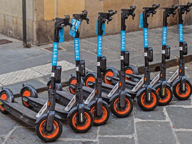Comparatif trottinette électrique : autonomie et sécurité
