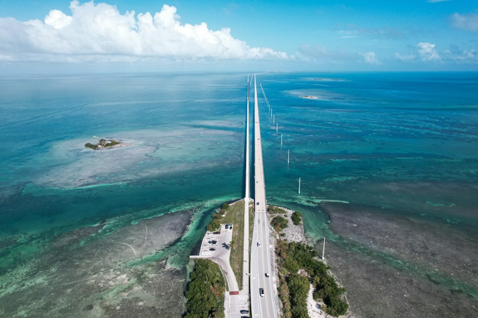carte du road trip en van le long des Florida Keys au coucher du soleil