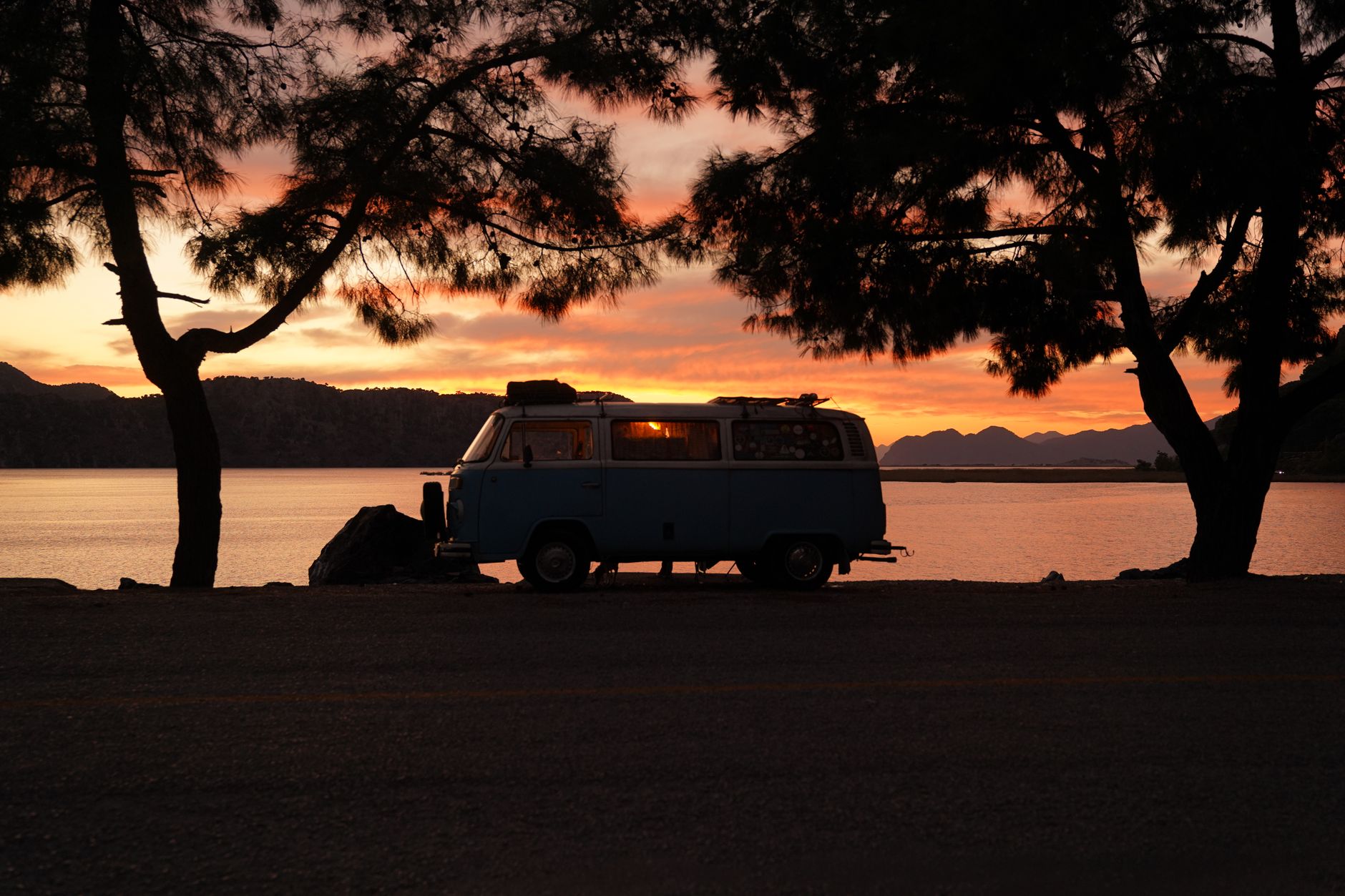 Découvrez les vans aménagés qui révolutionnent le voyage en 2027 !
