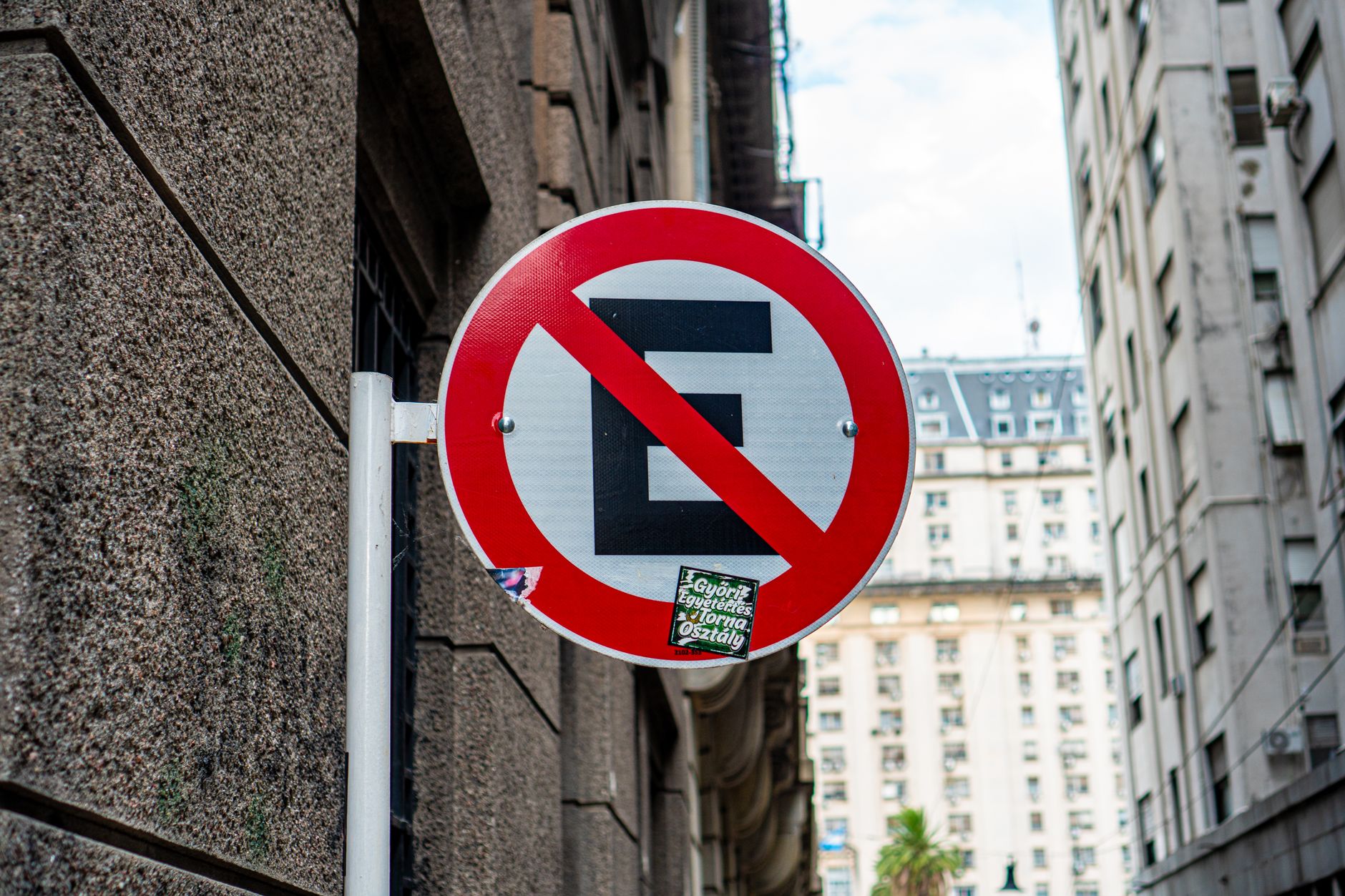 Vanlifers en France : votre mode de vie en danger face aux nouvelles lois