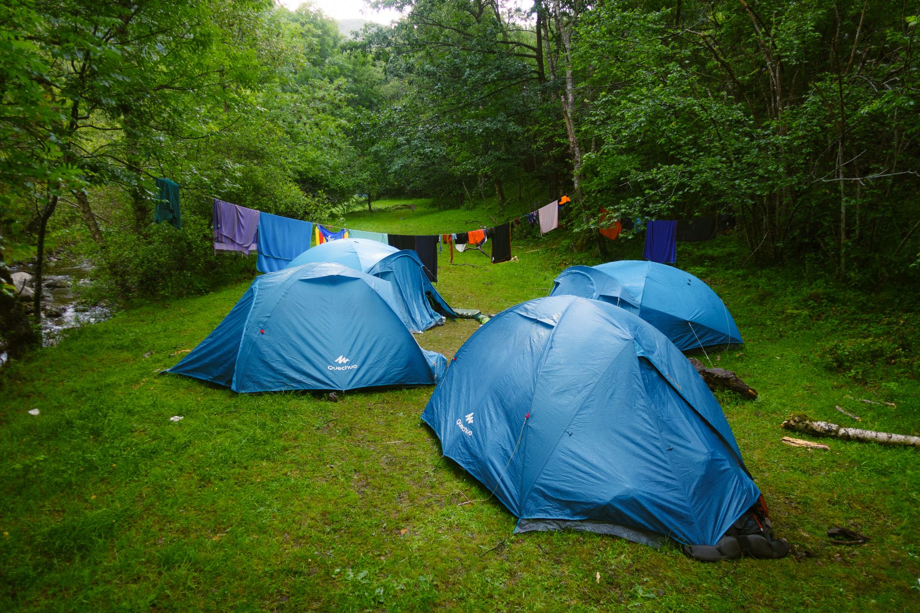 Camping sauvage : vers une réglementation stricte en France ?